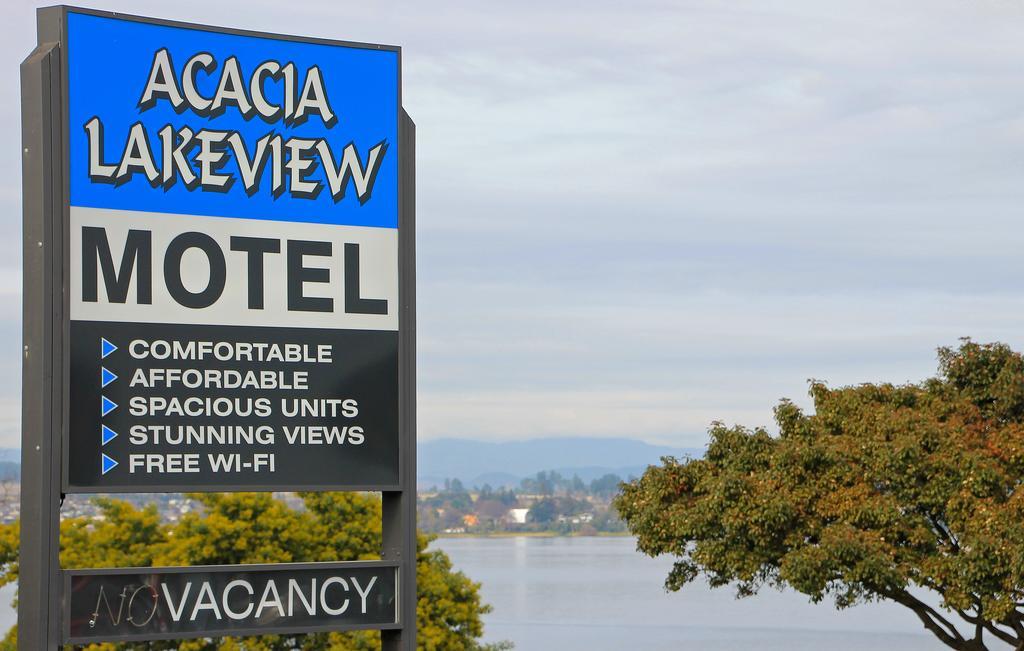 Acacia Lake View Motel Taupo Kültér fotó